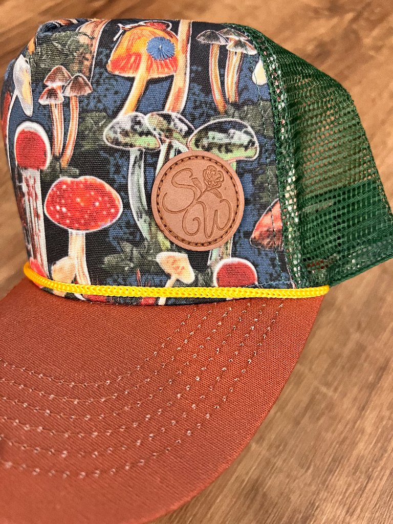 New Sipsey Wilder Mush Love Mushroom Trucker Hat Snapback — image 2 of 8